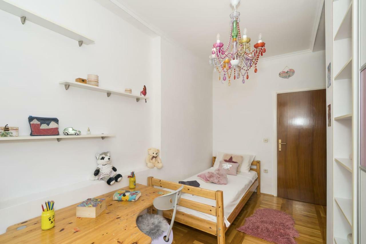 Little Place Near Sea Apartman Daire Jesenice  Dış mekan fotoğraf